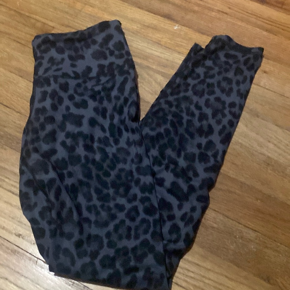 Butter soft leopard leggings